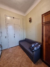 Продам 1к в центрі міста, поруч з обласною лікарнею