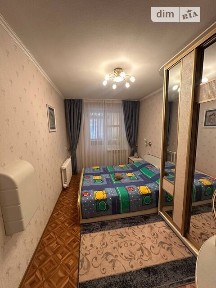 Оренда 3-кімнатної квартири 65 м², Кожем'яки вул.