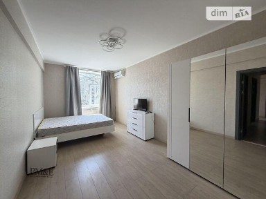 Довготривала оренда 2к квартири на вул. Жилянська 54 • ID 34826406