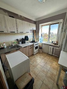 Продаж 3-кімнатної квартири 56 м², Марка Безручка вул., 23А