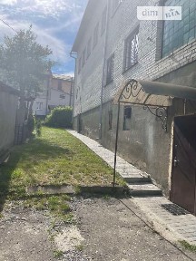 Оренда офісного приміщення на вул. Базарна 2, приміщень -, поверх - 2 • ID 34828000