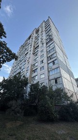 Київ, Мілютенка вул., 25