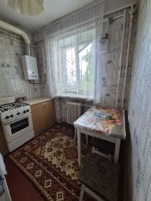 Продаж 2- ох кімнатної квартири в центрі міста