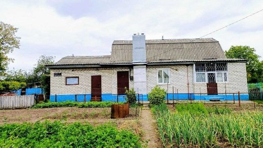 Продам цегл. будинок у затишному місці на межі Кременчука та Піщаного!