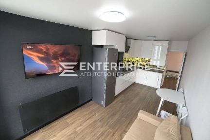 Продаж квартири з ремонтом ЖК 
