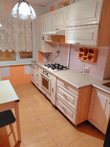 У продажу 2кімнатна квартира, Площа Перемоги, 2й поверх, ремонт