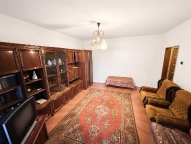 Двокімнатна квартира на пр. Добровольського (Амазонка).