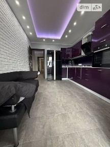 Продаж 2к квартири 77.9 кв. м на вул. Мирна 19 • ID 34829654