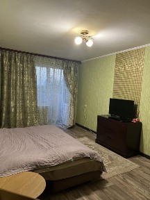 продам 1но кімнатну квартиру на Лесі Українки