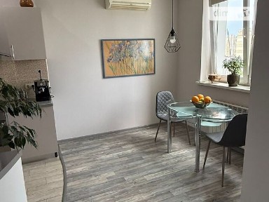 Довготривала оренда 2к квартири на вул. Олександра Мишуги 8 • ID 34830284