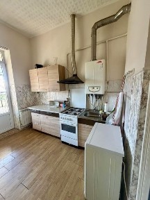 Продаж 2-х кімнатної квартири в м. Яворів. Центр, площа Ринок.