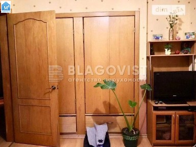 Продається 2-кімнатна квартира в історичному центрі Києва