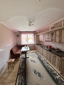Продаж просторого будинку м. Львів с. Містки