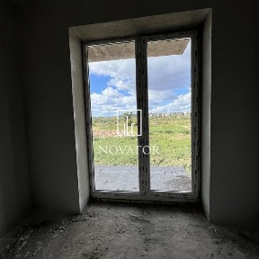 Продам квартиру без ремонту. Ірпінь. Газ. Єоселя, ваучер, сертифікат. Без комісії! Мінімальні податки.