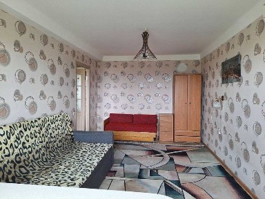 Продаж 1 кімн вул Харківське шосе, 21 32 кв. м. Гарний стан. Меблі, техніка. 40000 у. о.