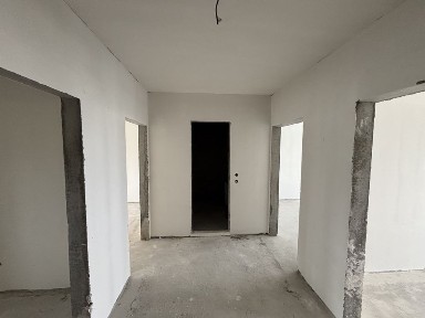 Продам трикімнатну квартиру