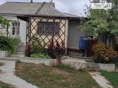 Продаж 1 поверхового будинку з верандою і ділянкою на 45 соток, 4500 кв. м, 5 кімнат, на вул. Миру • ID 34833297