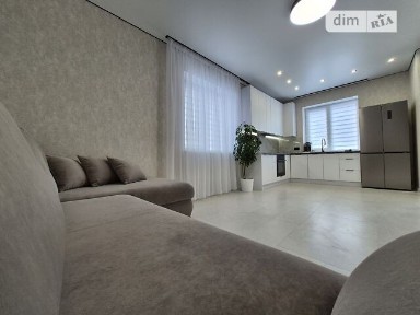 Продаж 2 поверхового дуплекса з ділянкою на 1.3 сотки, 67 кв. м, 2 кімнати, на пров. Світлий • ID 34831801