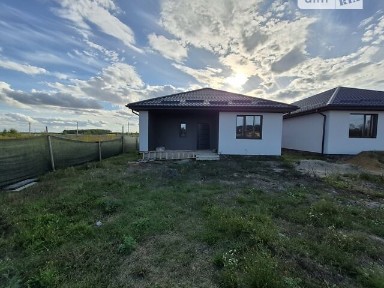 Продаж 1 поверхового будинку з ділянкою на 5 соток, 106 кв. м, 3 кімнати, на вул. Коцюбинського 12 • ID 34830508