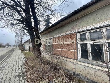 Продається будинок в м. Хуст