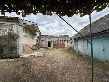 Будинок 90,9 м² на 58 сотках у с. Широке. Закарпаття