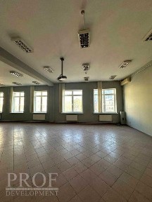 БЕЗ% Продаж будівлі на Печерську (925 м2)