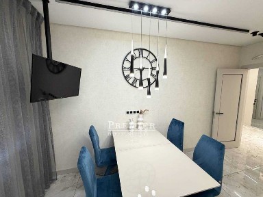 2 комнатная квартира 66 м² с дизайнерским ремонтом. Новый дом на Таирова