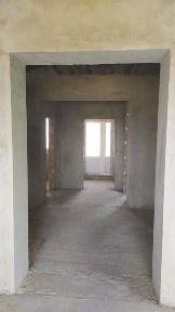 Продається будинок біля міста