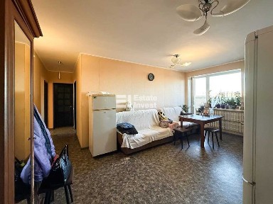 Продам 3 кімн. квартиру в новобудові на вул. Дмитрівська, 5