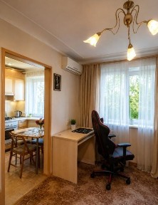3к. квартира полностью укомплектована мебелью и техникой, район ТРЦ 