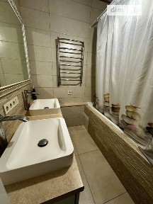 Продаж 2к квартири 74 кв. м на вул. Бориса Гмирі 11А • ID 34834419
