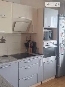 Продаж 2к квартири 65 кв. м на вул. Вишняківська 19/19 • ID 34833150