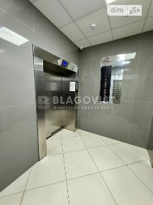Продаж 4к квартири 136 кв. м на вул. Патріарха Мстислава Скрипника 48А • ID 34833101