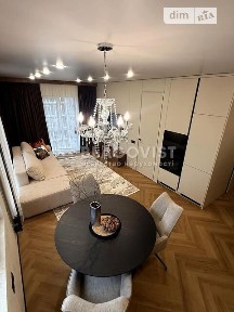 Продаж 1к квартири 42 кв. м на вул. Михайла Максимовича 28 • ID 34832339