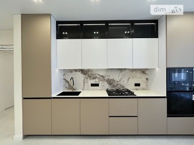 Продаж 3к квартири 92.9 кв. м на вул. Приозерна 36 • ID 34831871