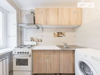 Продаж 1к квартири 30 кв. м на просп. Героїв Харкова 210 • ID 34831854