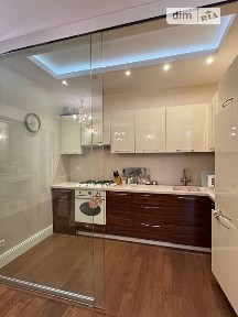 Продаж 1к квартири 65.6 кв. м на вул. Відрадна 13 • ID 34830890