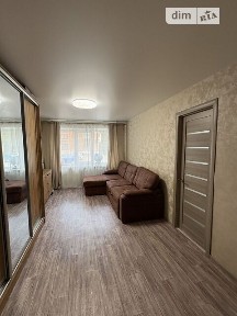 Продаж 2к квартири 39.8 кв. м на пл. Миру • ID 34830888