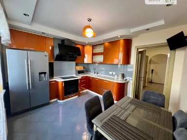 Продаж 2к квартири 85 кв. м на пров. Коломийський 17/31А • ID 34830673
