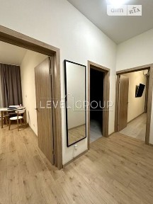 Продаж 2к квартири 75 кв. м на вул. Богатирська 32 • ID 34830619