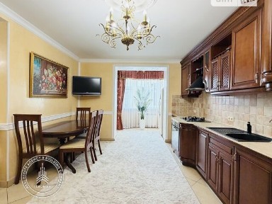 Продаж 3к квартири 124.2 кв. м на вул. Пирогова 115А • ID 34827791