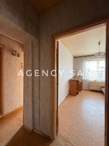 Продаем 2-х в самом начале Г. Крут
