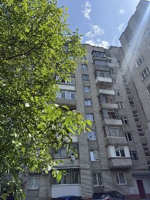 Продаж 4 кім. к-ри в цег. буд. по вул. Любінська можна по держ. поограмах!