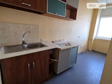 Продаж офісного приміщення 65 кв. м. на 4 поверсі на вул. Гетьмана Мазепи 29, чотириповерхова будівля • ID 34834241