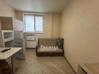 Квартира з ремонтом Бочарова. Дві окремі студіі з меблями і технікою