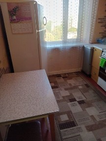 Дво кімнатна квартира, у тихому районі, поселю 5-6 чоловік