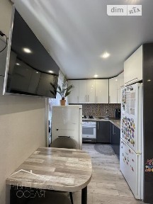 Продаж 2к квартири 42.8 кв. м на вул. Князя Романа 3 • ID 34839994