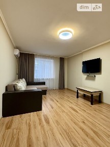 Продаж 1к квартири 42 кв. м на бул. Автокразівський 24 • ID 34839938