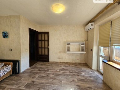 Продаж 1к квартири 33.5 кв. м на мас. Червоний Камінь 22 • ID 34839359