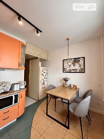 Продаж 3к квартири 70 кв. м на вул. Олімпійська 19 • ID 34839147